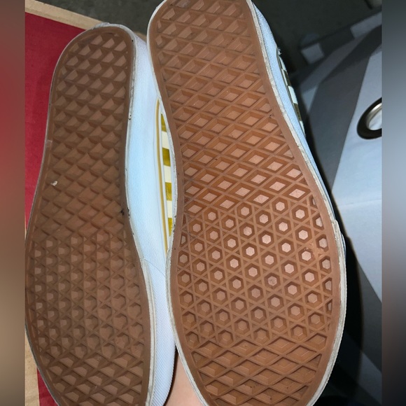 Vans size 8 - Picture 2 of 6